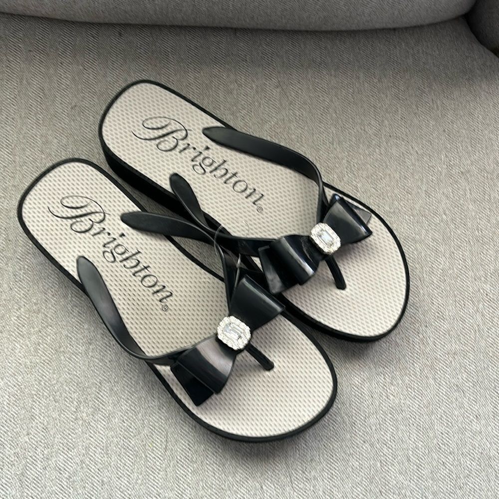 NWOT Brighton Bowie Bows Rhinestones Jeweled Wedged Sandals Size 10 Flip Flops